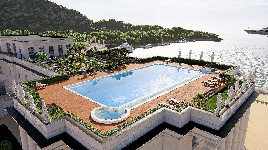Palaces in the Mediterranean