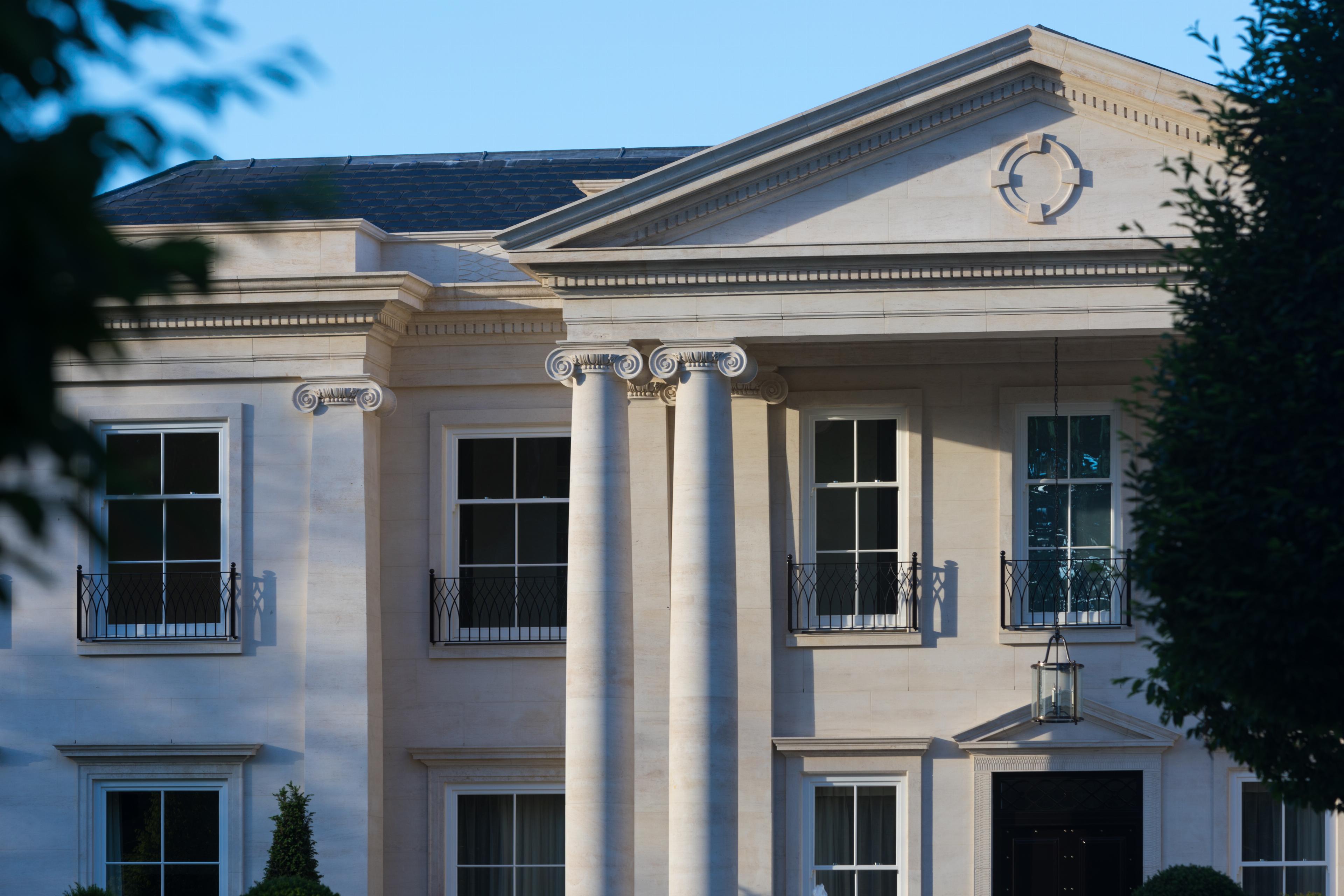Hurstbourne - Surrey